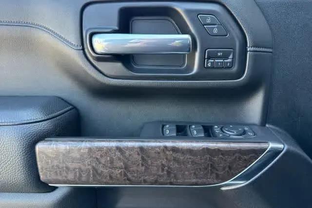 2021 GMC Sierra 3500HD 4WD Crew Cab Standard Bed Denali