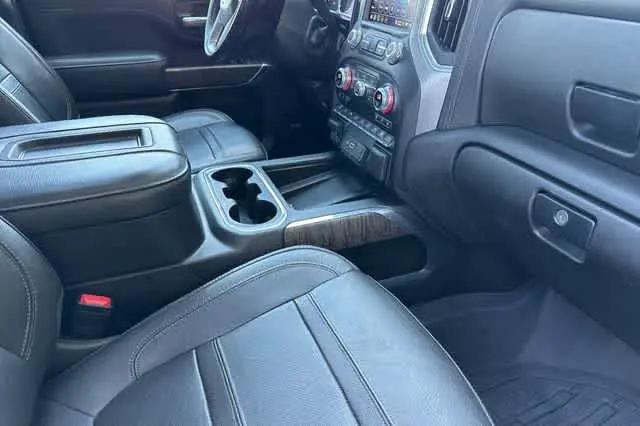 2021 GMC Sierra 3500HD 4WD Crew Cab Standard Bed Denali
