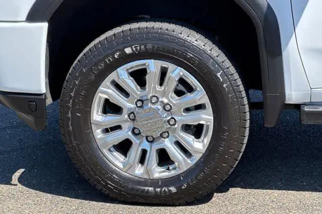 2021 GMC Sierra 3500HD 4WD Crew Cab Standard Bed Denali
