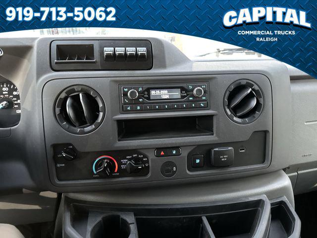 2025 Ford E-350 Cutaway 14FT BOX/SIDE DOOR