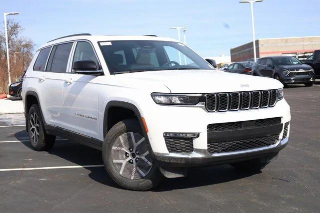 2025 Jeep Grand Cherokee GRAND CHEROKEE L LIMITED 4X4