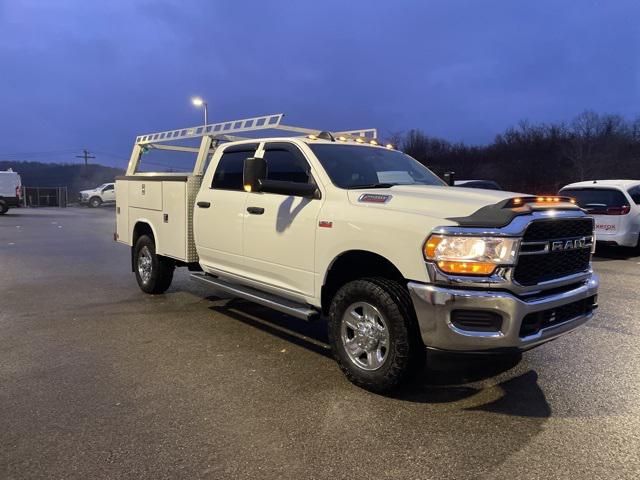 2021 RAM 2500 Tradesman Crew Cab 4x4 8 Box