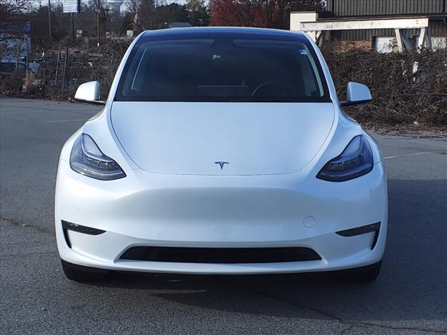 2022 Tesla Model Y Long Range Dual Motor All-Wheel Drive