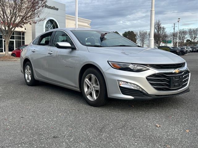 2022 Chevrolet Malibu FWD LT