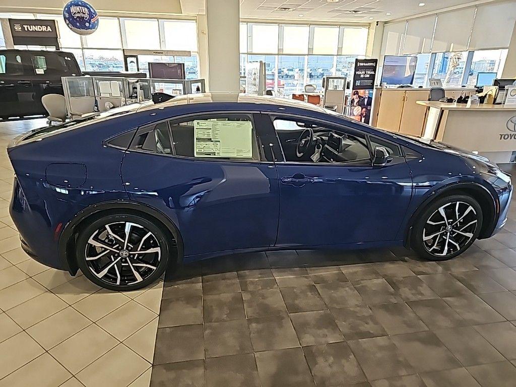 2024 Toyota Prius Prime XSE Premium - Photo 6