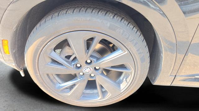 2022 Buick Envision AWD Essence