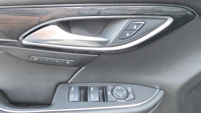 2022 Buick Envision AWD Essence