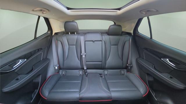 2022 Buick Envision AWD Essence