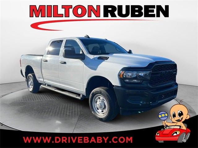 2024 RAM 2500 Tradesman Crew Cab 4x4 64 Box