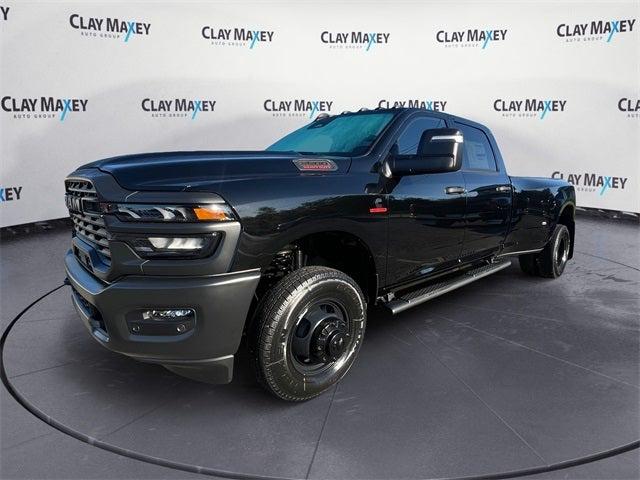 2025 RAM Ram 3500 RAM 3500 TRADESMAN CREW CAB 4X4 8 BOX