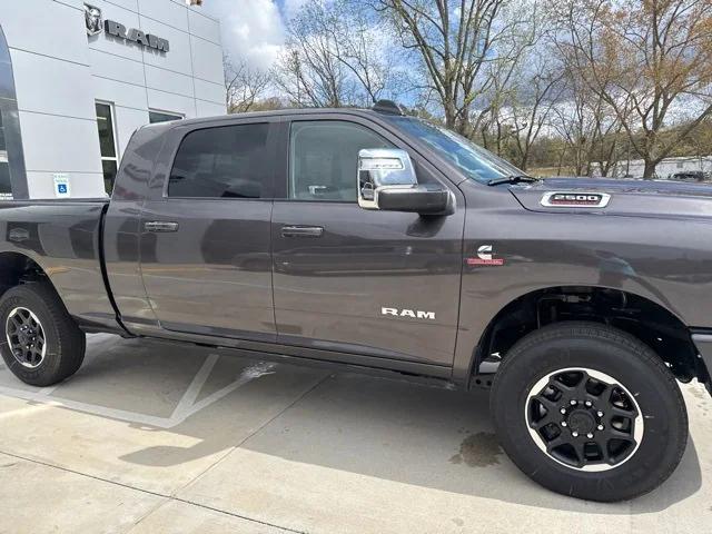 2025 RAM Ram 2500 RAM 2500 LARAMIE MEGA CAB 4X4 64 BOX