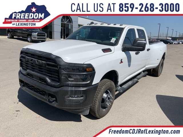 2025 RAM Ram 3500 RAM 3500 TRADESMAN CREW CAB 4X4 8 BOX