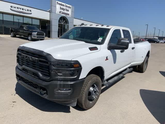 2025 RAM Ram 3500 RAM 3500 TRADESMAN CREW CAB 4X4 8 BOX