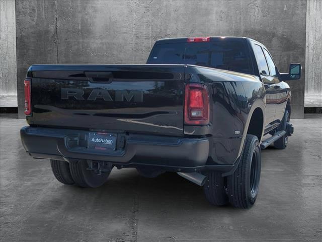 2025 RAM Ram 3500 RAM 3500 TRADESMAN CREW CAB 4X4 8 BOX