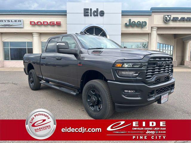 2025 RAM Ram 3500 RAM 3500 TRADESMAN CREW CAB 4X4 64 BOX