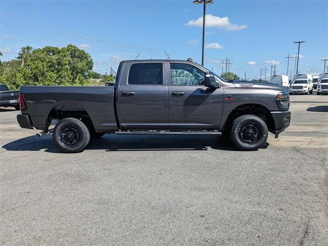 2025 RAM Ram 2500 RAM 2500 TRADESMAN CREW CAB 4X4 64 BOX