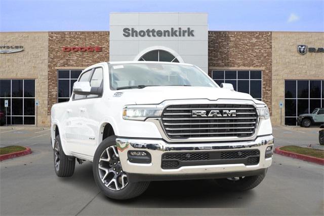2025 RAM Ram 1500 RAM 1500 LARAMIE CREW CAB 4X2 57 BOX