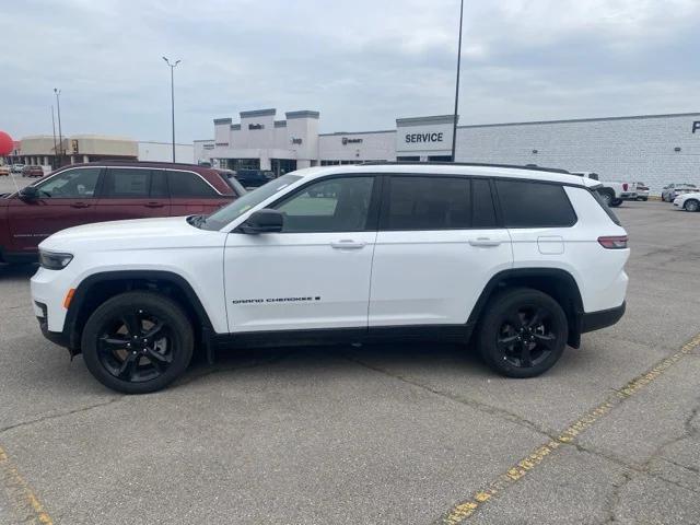 2025 Jeep Grand Cherokee GRAND CHEROKEE L ALTITUDE X 4X4