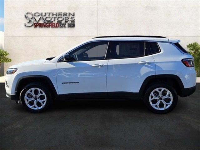 2025 Jeep Compass COMPASS LATITUDE 4X4