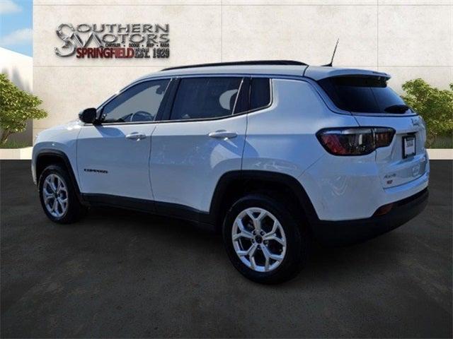 2025 Jeep Compass COMPASS LATITUDE 4X4