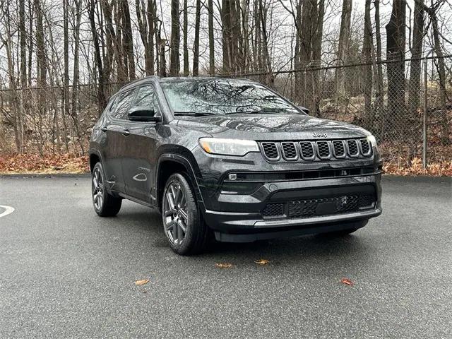 2025 Jeep Compass COMPASS LIMITED 4X4