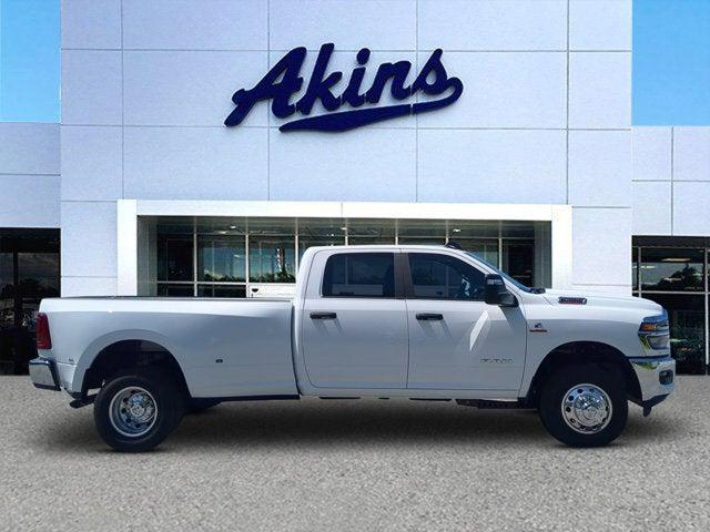 2025 RAM Ram 3500 RAM 3500 BIG HORN CREW CAB 4X4 8 BOX