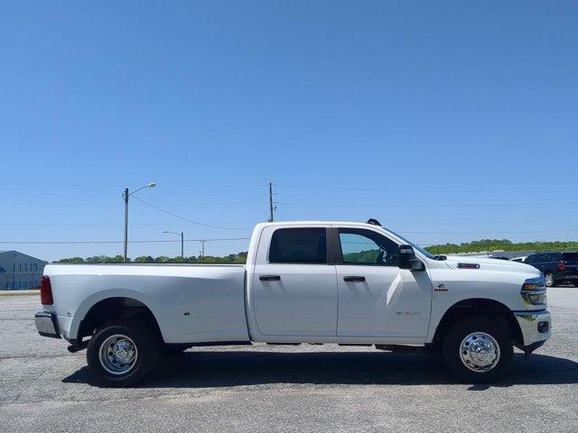 2025 RAM Ram 3500 RAM 3500 BIG HORN CREW CAB 4X4 8 BOX