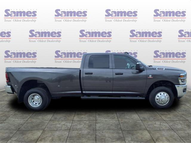 2025 RAM Ram 3500 RAM 3500 TRADESMAN CREW CAB 4X4 8 BOX