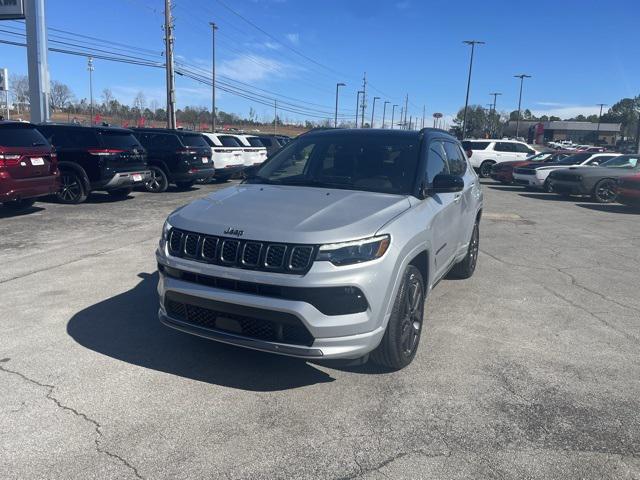 2025 Jeep Compass COMPASS LIMITED 4X4