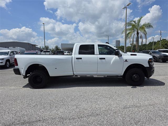 2025 RAM Ram 3500 RAM 3500 TRADESMAN CREW CAB 4X4 8 BOX