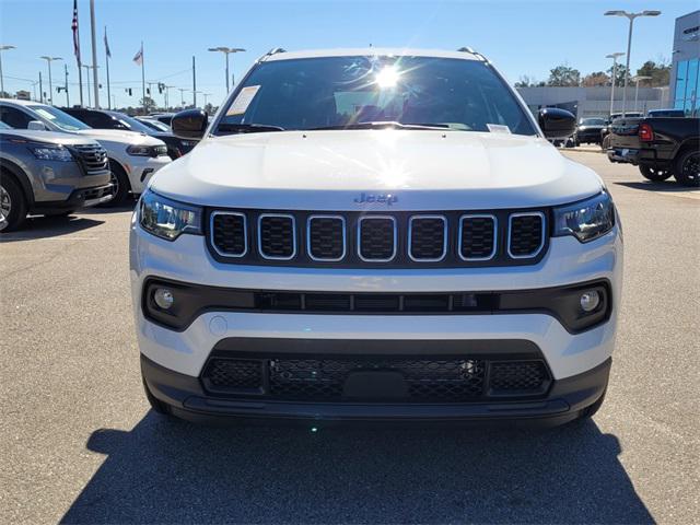 2025 Jeep Compass COMPASS LATITUDE 4X4