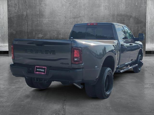 2025 RAM Ram 3500 RAM 3500 TRADESMAN CREW CAB 4X4 8 BOX