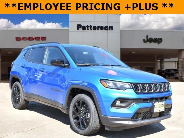 2025 Jeep Compass COMPASS LATITUDE 4X4