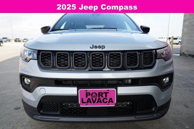 2025 Jeep Compass COMPASS LATITUDE 4X4 2025 Jeep Compass COMPASS LATITUDE 4X4