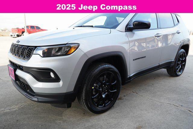 2025 Jeep Compass COMPASS LATITUDE 4X4 2025 Jeep Compass COMPASS LATITUDE 4X4