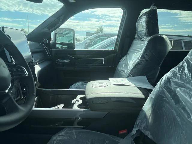 2025 RAM Ram 2500 RAM 2500 LARAMIE MEGA CAB 4X4 64 BOX 2025 RAM Ram 2500 RAM 2500 LARAMIE MEGA CAB 4X4 64 BOX