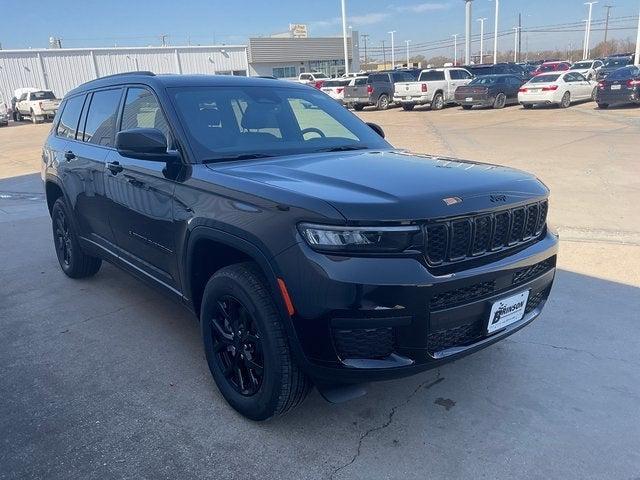 2025 Jeep Grand Cherokee GRAND CHEROKEE L ALTITUDE 4X4