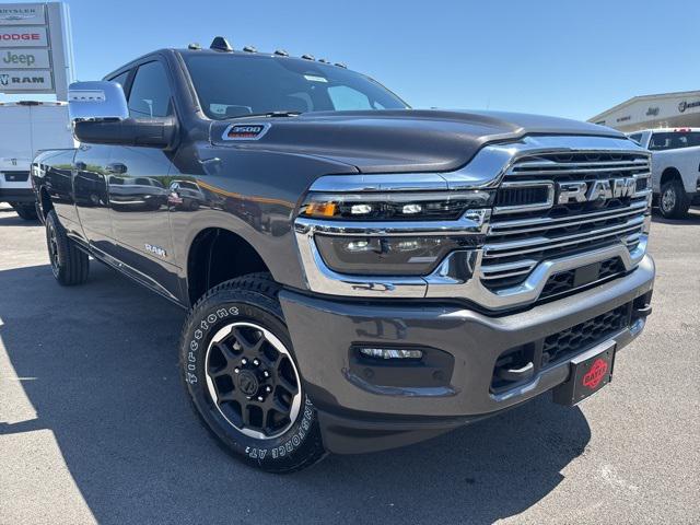 2025 RAM Ram 3500 RAM 3500 LARAMIE CREW CAB 4X4 8 BOX