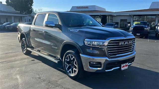 2025 RAM Ram 1500 RAM 1500 LARAMIE CREW CAB 4X4 57 BOX