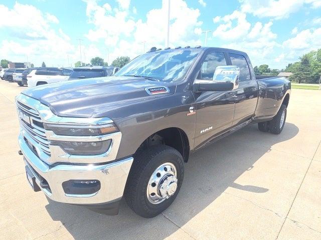 2025 RAM Ram 3500 RAM 3500 LARAMIE CREW CAB 4X4 8 BOX