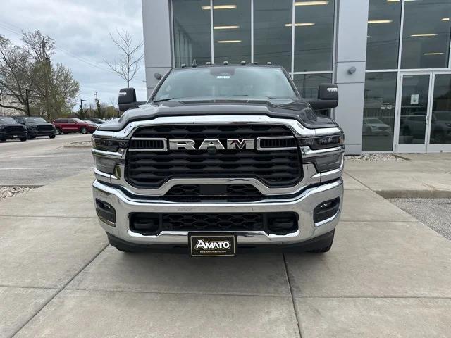 2025 RAM Ram 3500 RAM 3500 BIG HORN CREW CAB 4X4 8 BOX