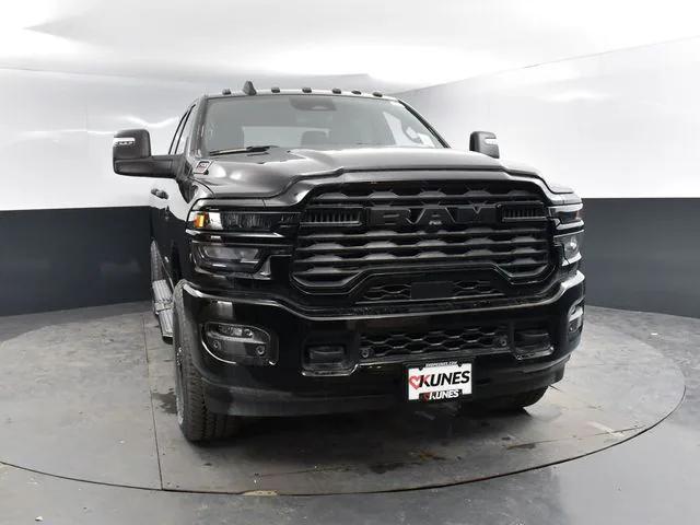 2025 RAM Ram 2500 RAM 2500 BIG HORN CREW CAB 4X4 64 BOX