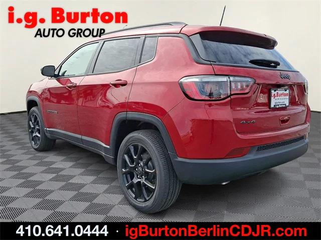 2025 Jeep Compass COMPASS LATITUDE 4X4