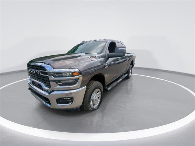 2025 RAM Ram 3500 RAM 3500 TRADESMAN CREW CAB 4X4 64 BOX