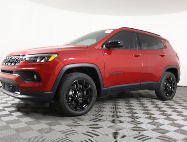 2025 Jeep Compass COMPASS LATITUDE 4X4