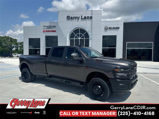 2025 RAM Ram 3500 RAM 3500 TRADESMAN CREW CAB 4X4 8 BOX