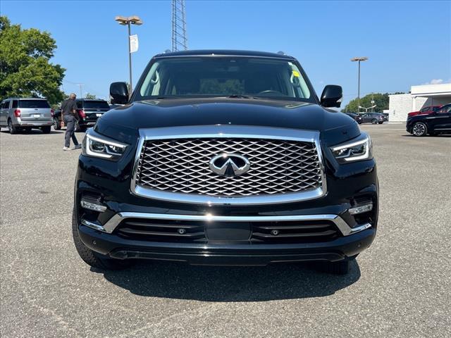 2021 INFINITI QX80 LUXE