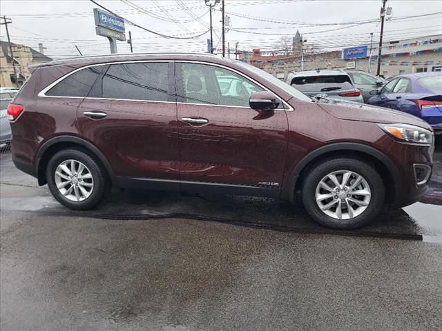 2016 Kia Sorento 3.3L LX