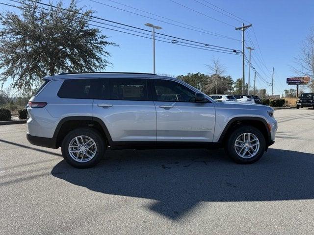 2025 Jeep Grand Cherokee GRAND CHEROKEE L LAREDO 4X2