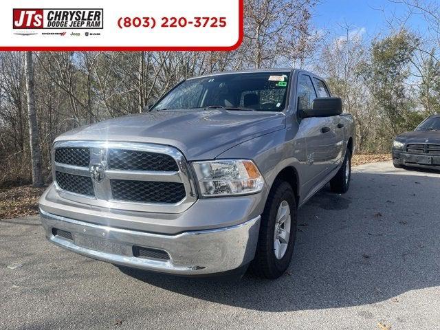 2022 RAM 1500 Classic SLT Crew Cab 4x2 57 Box